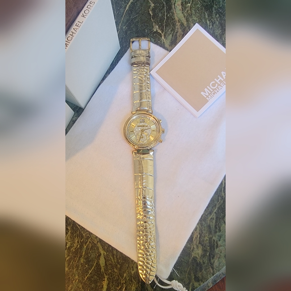 MICHAEL KORS GOLD Crystal Bezel Ladies Watch GOLD Leather Snake Strap Box $325 - Picture 12 of 13